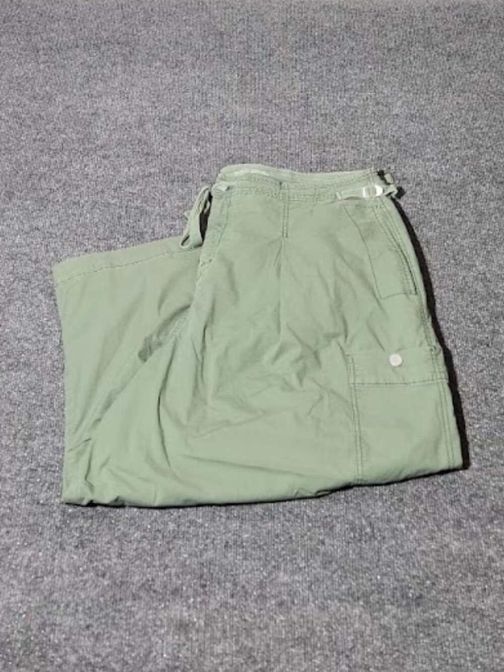 Pilcro Women's Plus Size Cropped Cargo Pants Size 18W